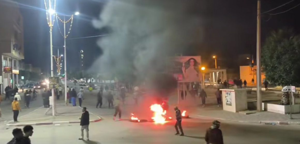 Kairouan manif حزب العمال يطالب بمحاسبة المتسببين في وفاة الشاب نعيم بريكي