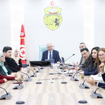 جلسة عمل وزارية: تطوير طبّ الأورام وإحداث مراكز جديدة