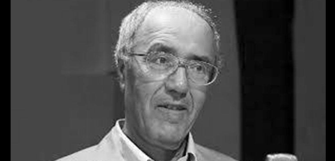 معهد الصحافة و علوم الأخبار ينعى الصحفي كمال العبيدي