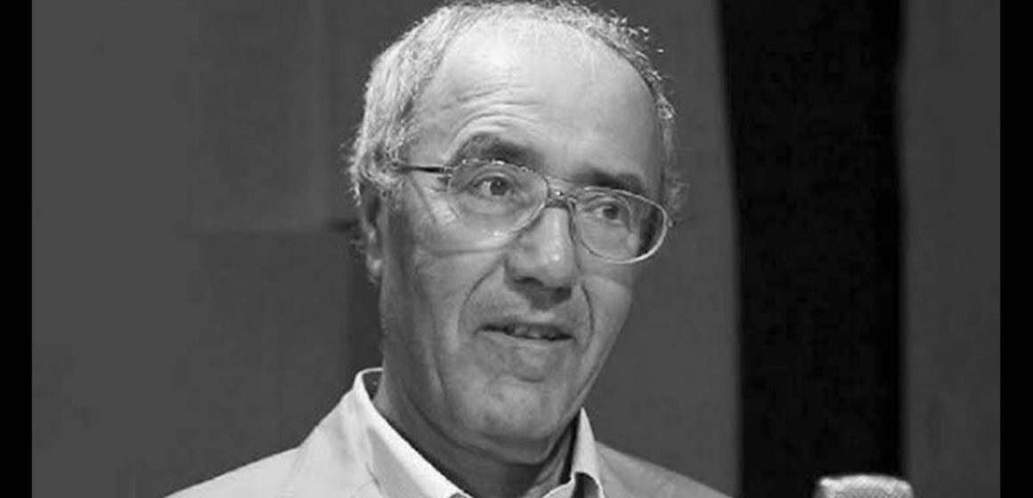 قبل التوجه الى بوحجر بالمنستير لدفنه، تأبين الفقيد كمال العبيدي بمقر نقابة الصحفيين