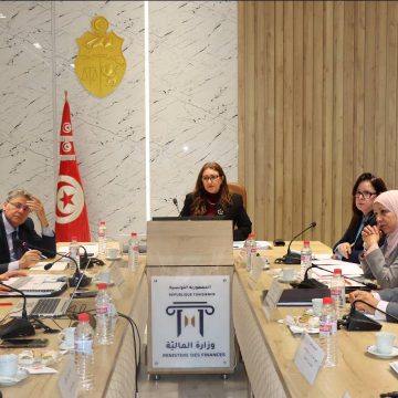 وزيرة المالية تشرف على اجتماع هيئة المجلس الوطني لمعايير الحسابات العمومية