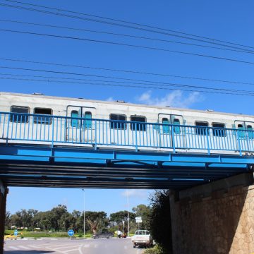 قطار تونس-حلق الوادي- المرسى يستأنف نشاطه مسترسلا على كامل الخط الحديدي قطار تونس-حلق الوادي- المرسى يستأنف نشاطه مسترسلا على كامل الخط الحديدي