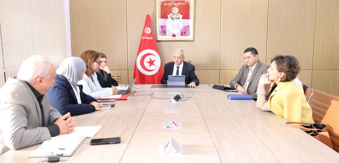 صحّة: الوزير مصطفى الفرجاني يسرّع في برنامج زرع النخاع العظمي