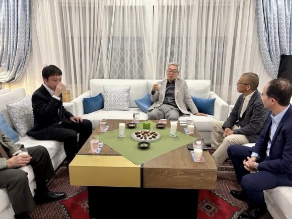 سفير اليابان بتونس في أول تجربة للصيام في حياته (صور) سفير اليابان بتونس في أول تجربة للصيام في حياته (صور)