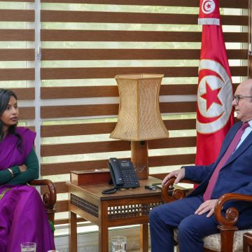 تعزيز التعاون الثنائي بين تونس والهند في مجالي السياحة والصناعات التقليدية