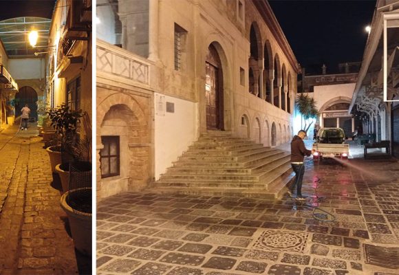 صورة اليوم: الاستعداد لاستقبال الجوامع المصلين في أول ليلة لصلاة التراويح