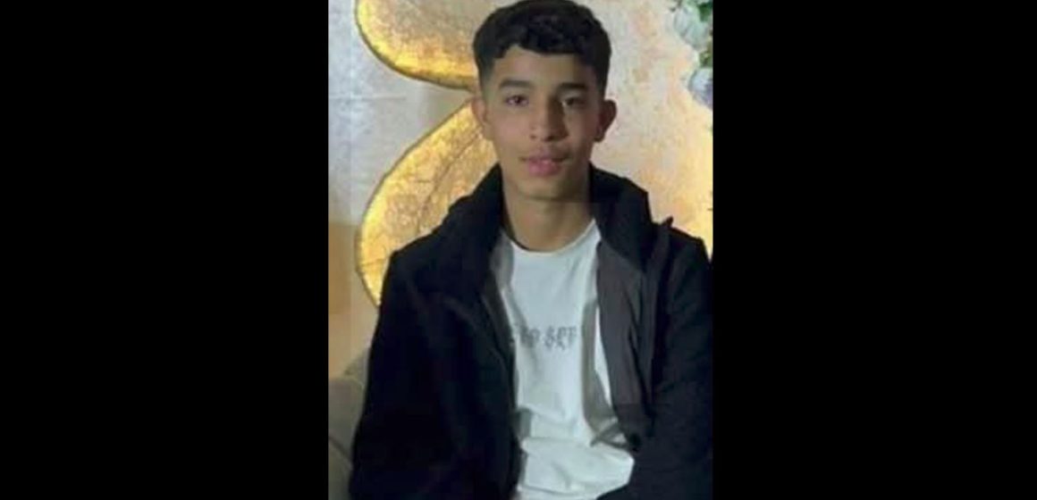 00 المنستير: اعدادية محسن البواب تنعى فقيدها التلميذ حمزة الخليفي، دهسه قطار