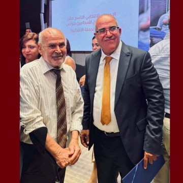 الأستاذ الكريشي: “حين تُكرِّم المحاماة أحد ضمائرها البشير الصيد…”