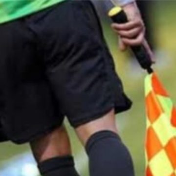 مباراة الافريقي و السي اس اس: تجميد نشاط الحكمين قيراط و الشريط إلى اجل غير مسمى