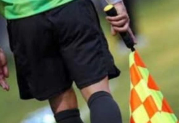 مباراة الافريقي و السي اس اس: تجميد نشاط الحكمين قيراط و الشريط إلى اجل غير مسمى