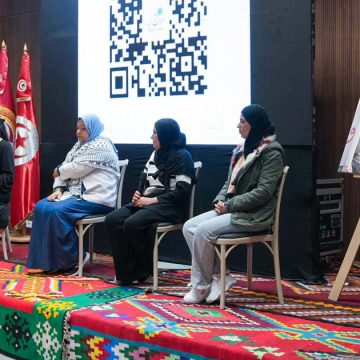 ندوة نظمتها أصوات نساء مع التركيز على العاملات في القطاع الفلاحي