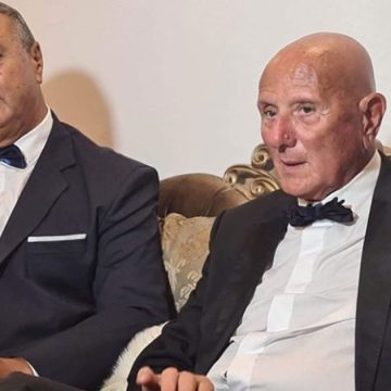 Issam et Ahmed Chebbi عميد المحامين في زيارة تضامنية مع زملائه المسجونين و مناضلي الرأي