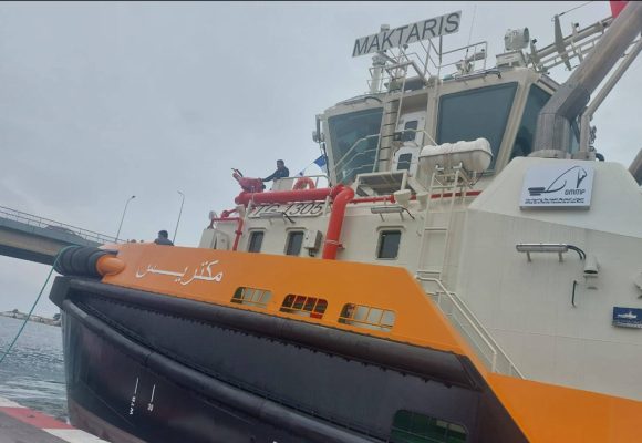 وصول الجرار البحري الخامس “مكتريس ” إلي ميناء بنزرت التجاري