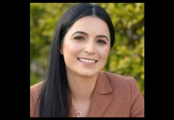 متداول: ايقاف ألفة الحامدي إبان وصولها لمطار تونس قرطاج