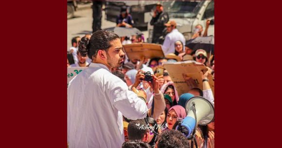 تقاعس و تسويف حول تكريم الفقيد جاد الهنشيري، الأطباء الشبان يحتجون…