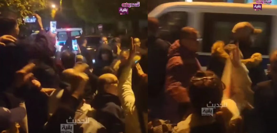 لحظة مغادرة عبير موسي قصر العدالة بعد قضاء يوم في المحكمة في قضية مكتب الضبط