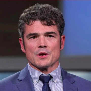 بداية الانشقاقات في ادارة ترمب و جوزيف كنت يستقيل