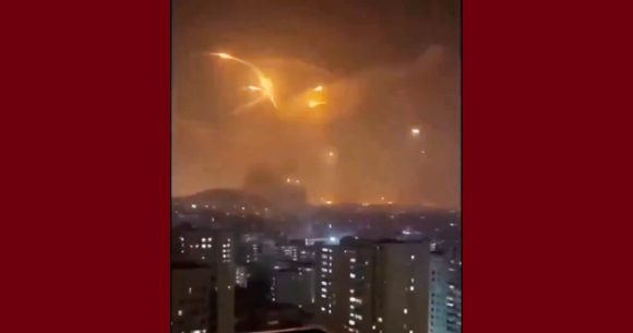 إعلام إسرائيلي: كبار الأمنيين والسياسيين يجتمعون حول ديمونا و عراد