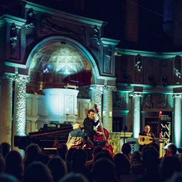 الدورة 11 لسيكا جاز: أنور براهم يعزف مع Klaus Gesin, Björn Myer & Khaled Yassine