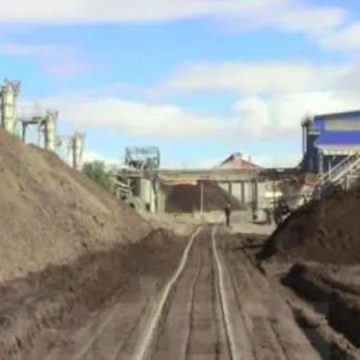 قفصة: حالة احتقان الأعوان و توقف العمل بالمغسلتين 2 و 4 بالمتلوي (الأسباب)