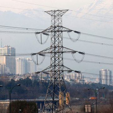 قصف بنية توليد الكهرباء في إيران سيؤدي إلى أضرار لأمريكا أكثر من إيران