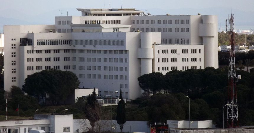 على تونس أن تسترجع دورها كقوة توازن في المنطقة