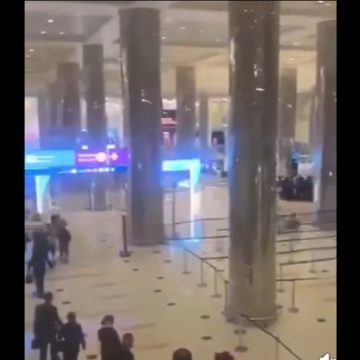 بلاغ الطيران الإماراتي للمسافرين المتضررين و العالقين بسبب الهجمات الايرانية