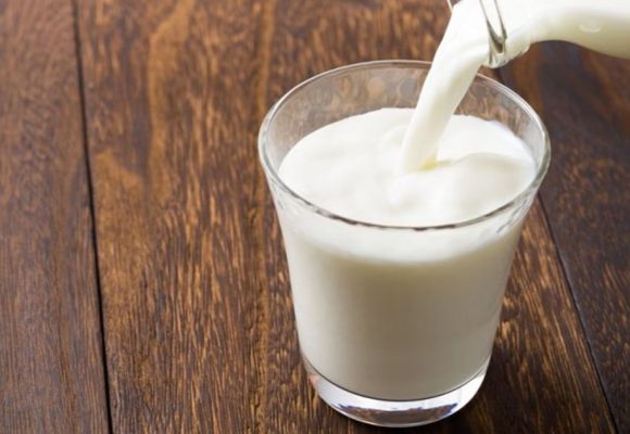 بصفة احترازية، حجز وإيقاف توزيع كميات من الحليب المعقم نصف الدسم