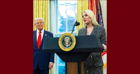 خلافات حول “ملفات إبستين”، ترمب يقيل بام بوندي ويعوضا وقتيا بتود بلانش