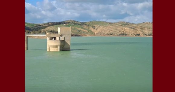 باجة: نزل للسباحة داخل مياه سد سيدي سالم ثم اختفى التلميذ عن أعين أصدقائه