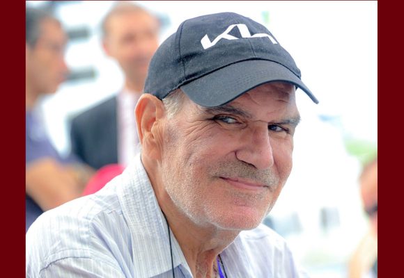 الاعلامي المتقاعد منير المنستيري يقيم بالمستشفى، شفاء عاجلا