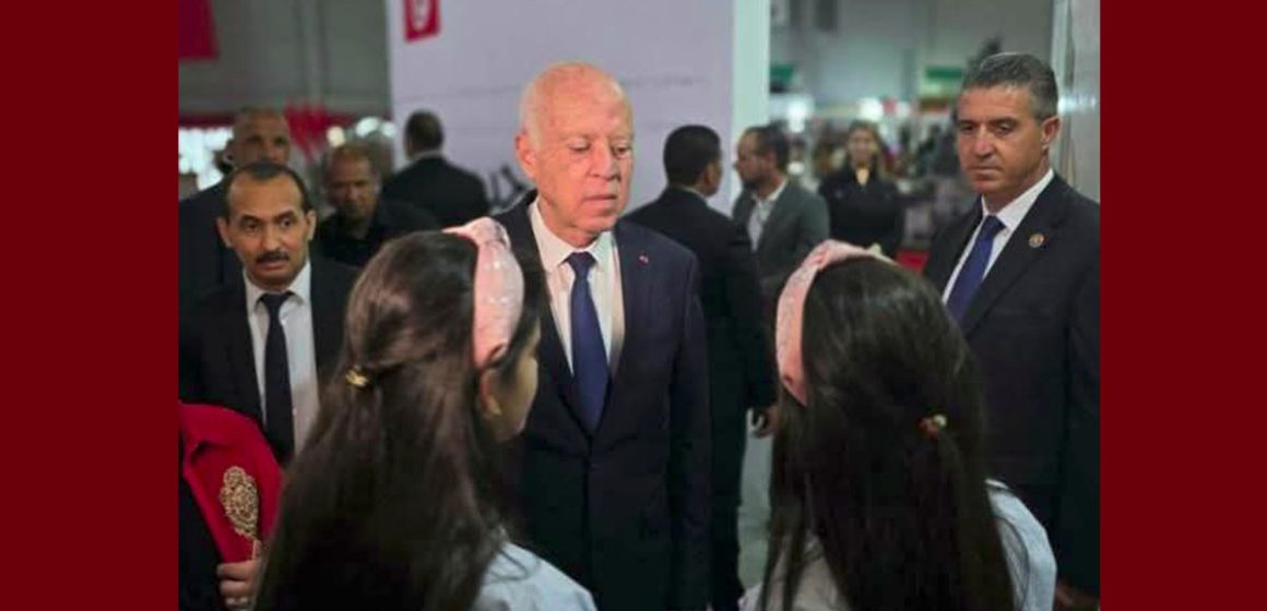 رئيس الجمهورية يفتتح الدورة الأربعين لمعرض تونس الدولي للكتاب