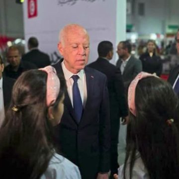 رئيس الجمهورية يفتتح الدورة الأربعين لمعرض تونس الدولي للكتاب
