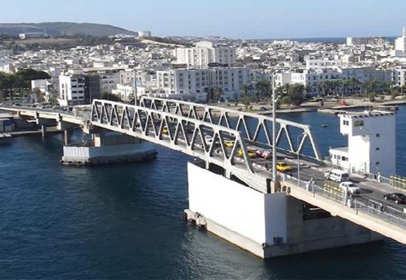 بنزرت/ عودة الحياة للجسر المتحرك بعد إنتهاء أشغال الصيانة (التفاصيل)