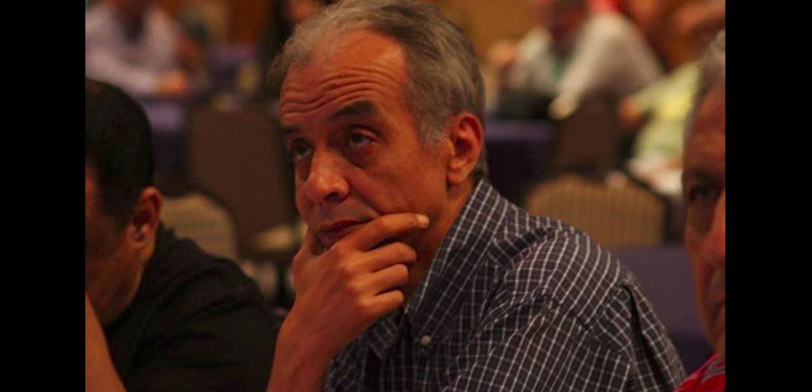 عبد الحكيم بلقايد لطفي بوشناق ينعى عبد الحكيم بلقايد