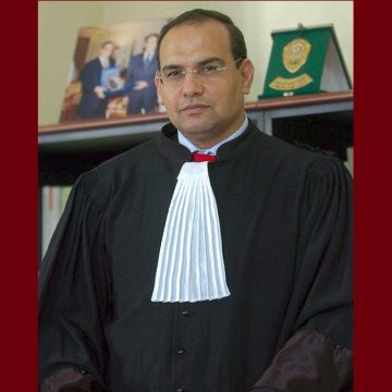 محكمة: الأستاذ الطبيب يتمسك بحقه في محاكمة عادلة و بقرينة البراءة