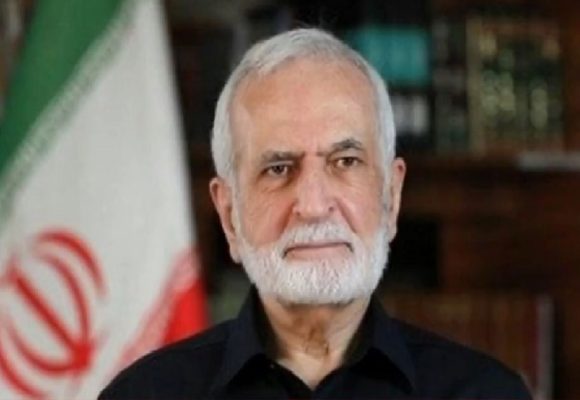 أنباء متداولة عن إصابة حرجة لكمال خرازي، رئيس المجلس الاستراتيجي للعلاقات الخارجية