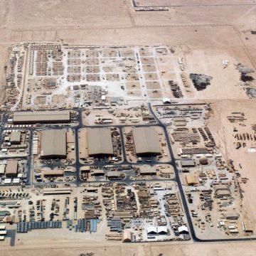 الخليج تسلح و مليارات ضائعة و قواعد أمريكية بلا فائدة 