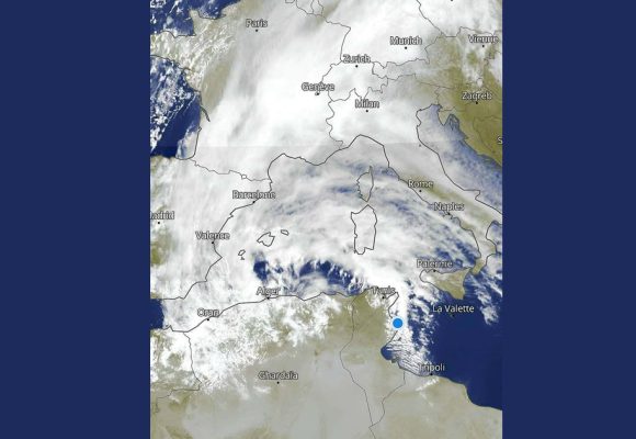 مرصد الطقس و المناخ: أمطار متوقعة في الساعات القادمة