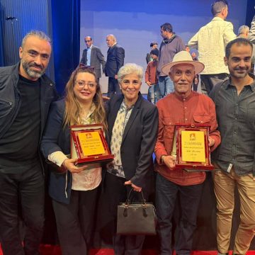 مهرجان المسرح الحر بالأردن يتوج “هوما” بالفضية مهرجان المسرح الحر بالأردن يتوج “هوما” بالفضية
