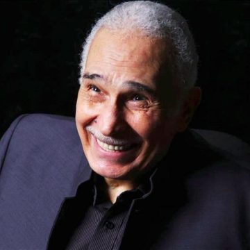 وفاة الفنان المصري الكبير عبد الرحمان أبو زهرة عن سن 92 عاما