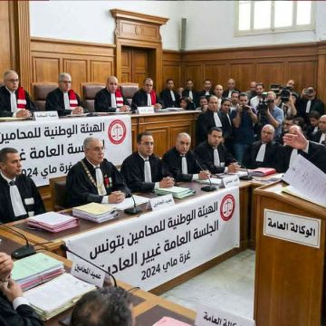 الأستاذ العريبي يحاول فهم قرار طعن الوكيل العام لإجراءات الجلسة العامة للمحامين