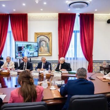 القصبة: تقدّم تنفيذ المشاريع التنموية بكامل البلاد محور مجلس وزاري بإشراف رئيسة الحكومة القصبة: تقدّم تنفيذ المشاريع التنموية بكامل البلاد محور مجلس وزاري بإشراف رئيسة الحكومة