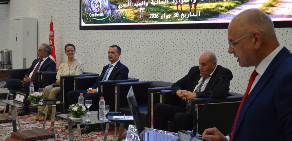 وزارة الفلاحة: نحو “تحيين الاستراتيجية الوطنية لمقاومة داء السل لدى الأبقار”