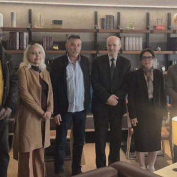 باريس: امضاء اتفاقية شراكة بين اتحاد كتاب تونس واتحاد الصُحفيين والكتّاب العرب في أوروبا