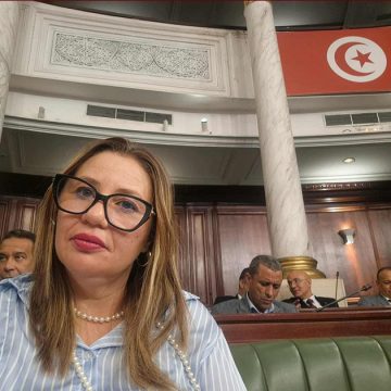 فاطمة المسدي ورد اسمها من بين النواب الذين تمت اقالتهم، فاطمة المسدي ترد…