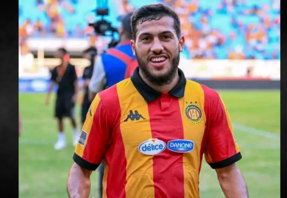 لتعزيز وسط ميدانه، الإفريقي يتفاوض مع حسام تقا