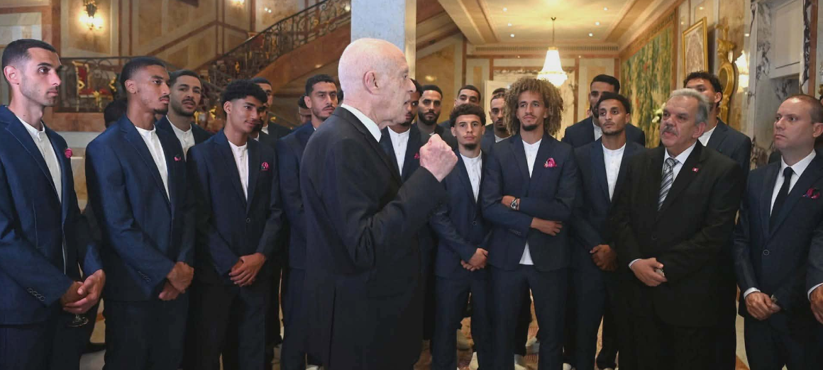 قرطاج: لقاء الرئيس بأعضاء المنتخب قبل مغادرته أرض الوطن للمشاركة في كأس العالم لكرة القدم