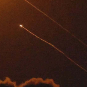 missiles أنباء عن سقوط شظايا صواريخ إيرانية في منطقة طبريا الإسرائيلية