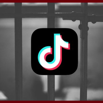 استنادا على حكم غيابي ب3 سنوات سجنا مع النفاذ العاجل، ايقاف تيكتوكوز في المطار
